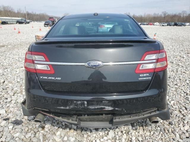 2013 Ford Taurus SEL