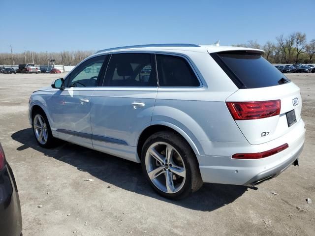 2019 Audi Q7 Prestige