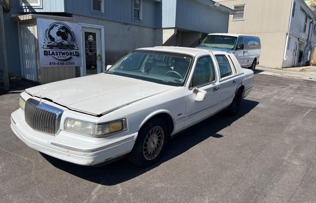 1996 Lincoln Town Car Signature