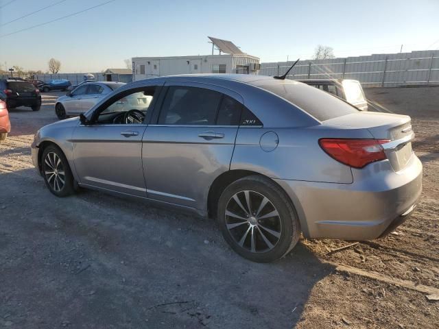 2013 Chrysler 200 Limited