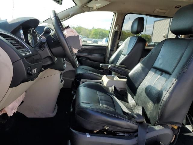 2015 Chrysler Town & Country Touring