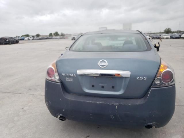 2010 Nissan Altima Base