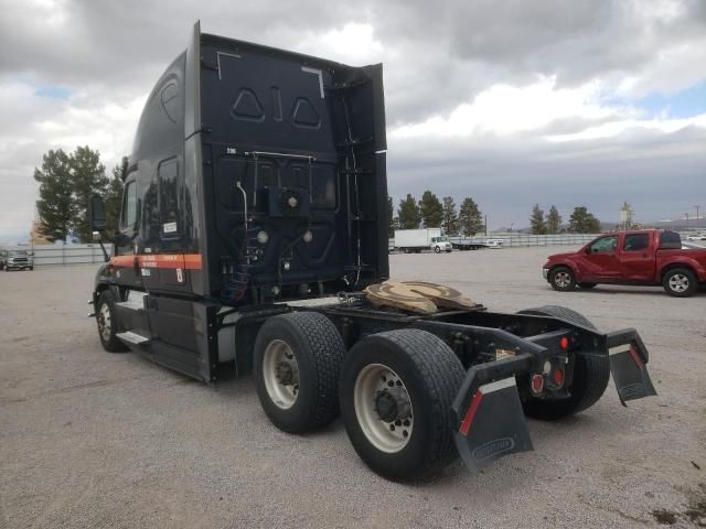 2017 Freightliner Cascadia 125