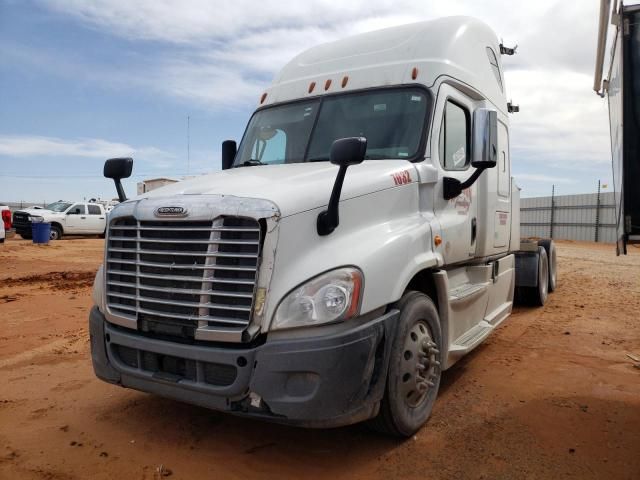 2016 Freightliner Cascadia 125