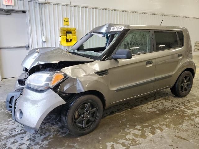 2010 KIA Soul +