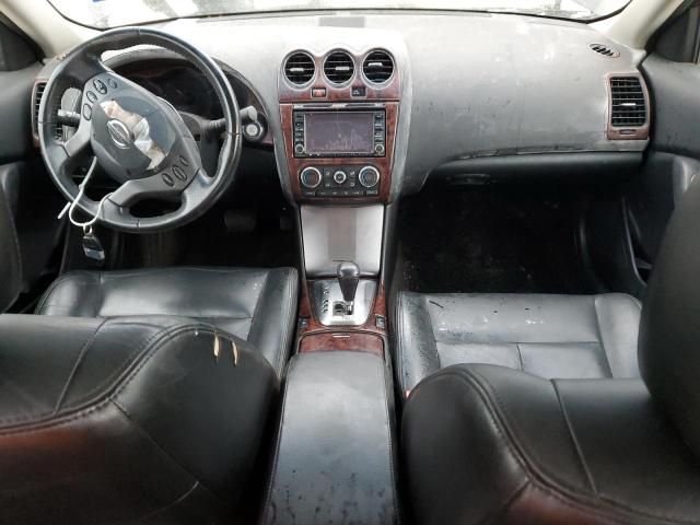 2010 Nissan Altima Base