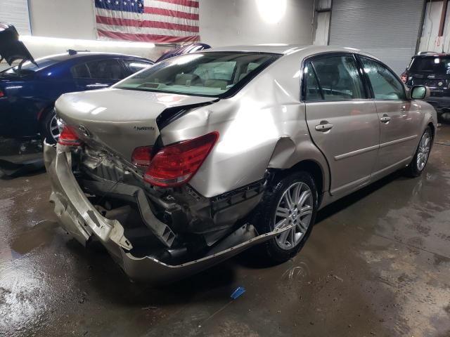 2005 Toyota Avalon XL