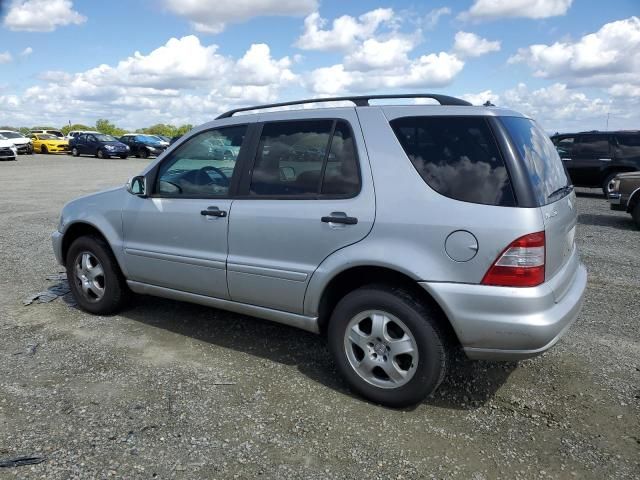 2002 Mercedes-Benz ML 320