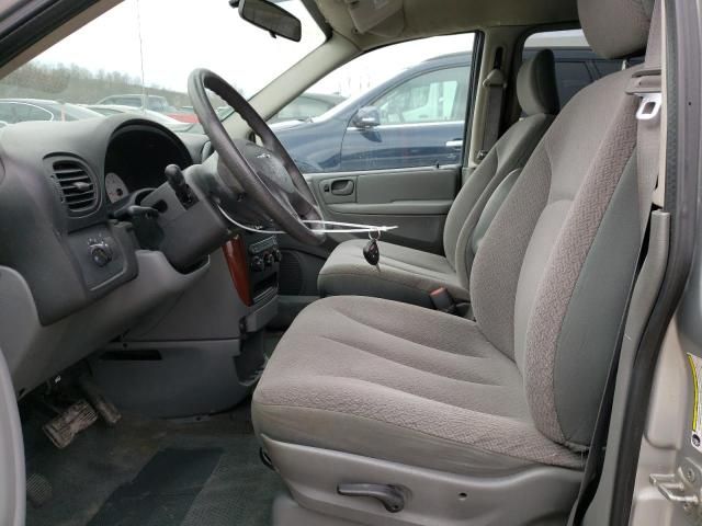 2007 Chrysler Town & Country LX