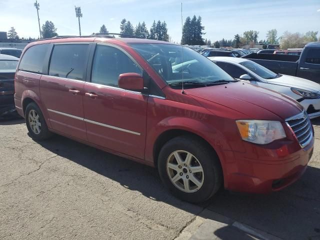 2010 Chrysler Town & Country Touring