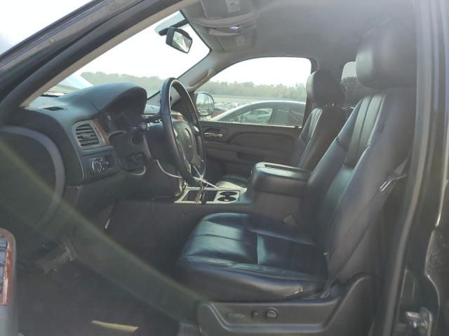 2011 GMC Yukon XL C1500 SLT