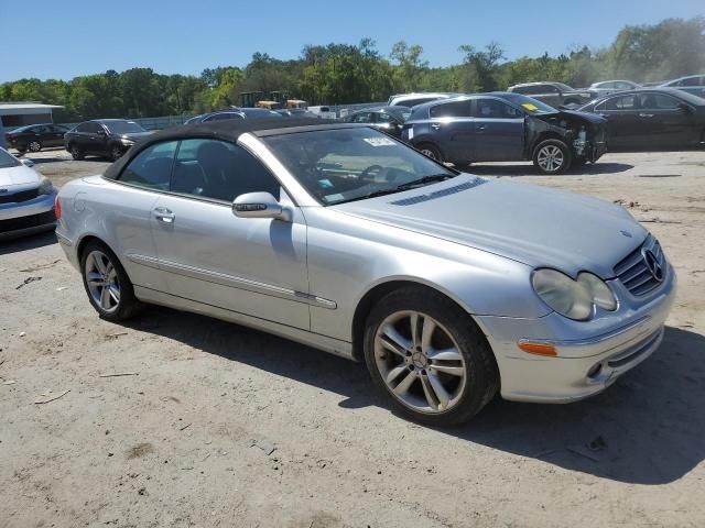 2005 Mercedes-Benz CLK 320