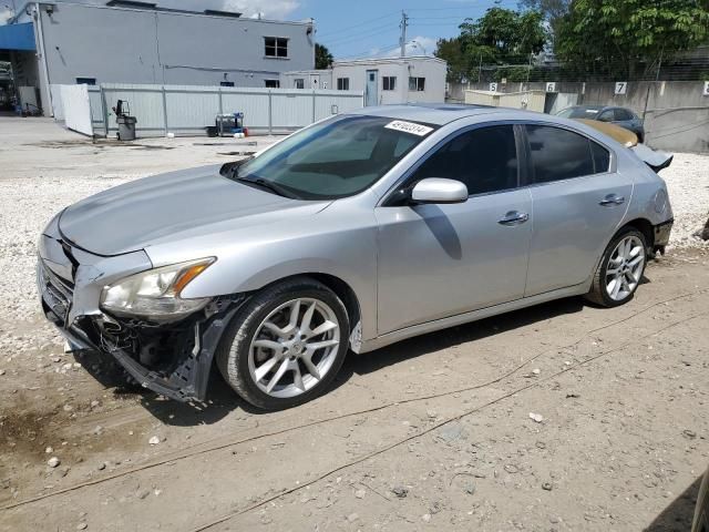 2010 Nissan Maxima S