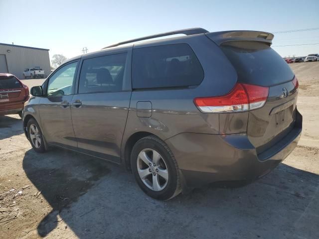 2012 Toyota Sienna LE