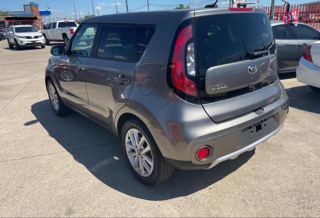 2017 KIA Soul +