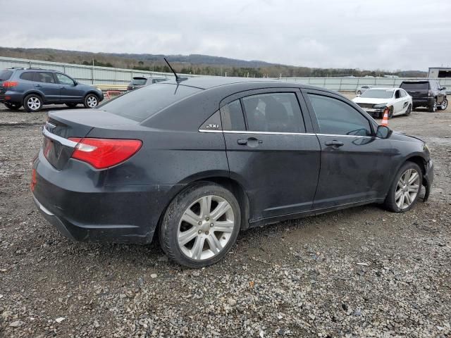 2014 Chrysler 200 Touring