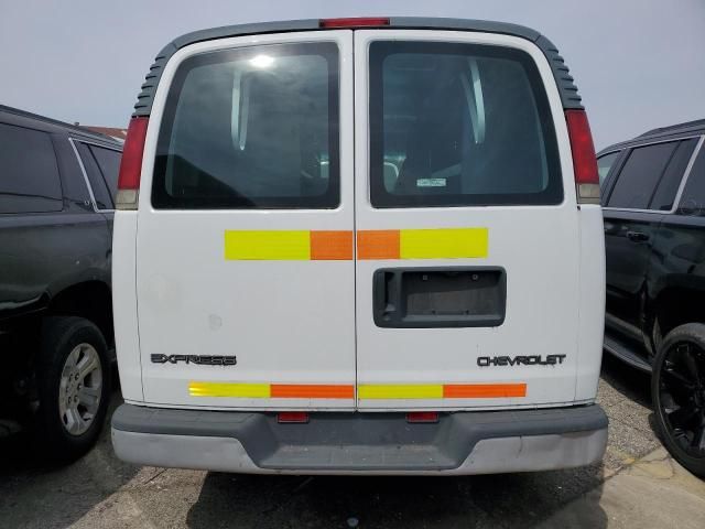 2001 Chevrolet Express G2500