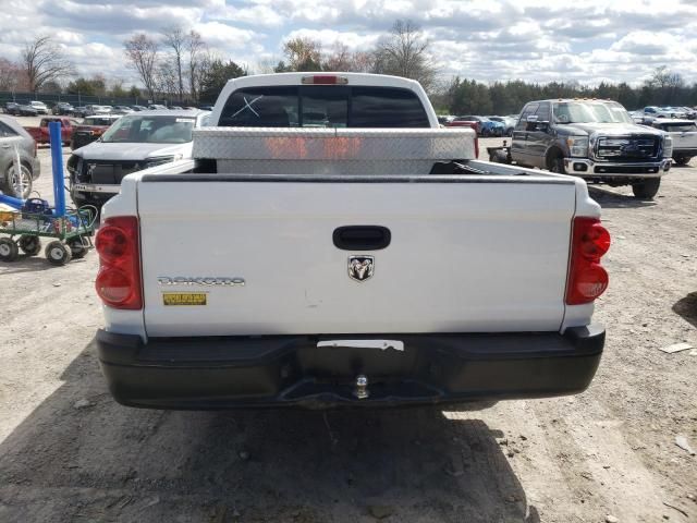 2005 Dodge Dakota Quattro