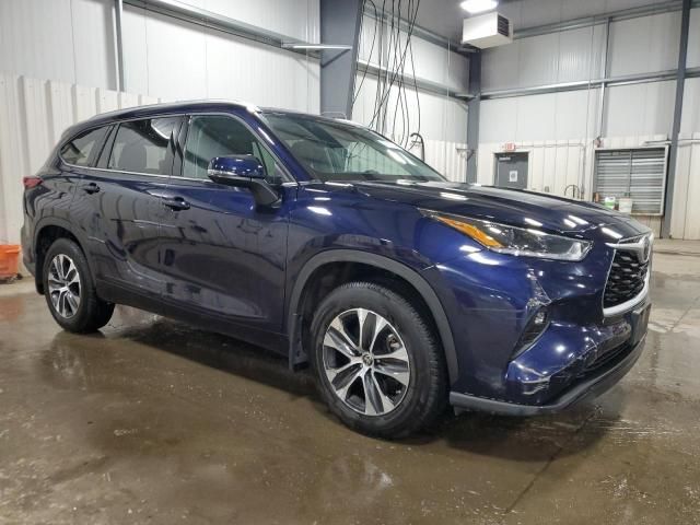 2021 Toyota Highlander XLE