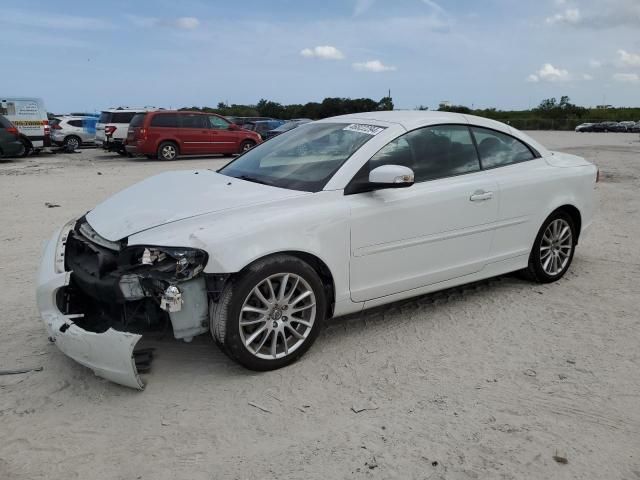 2010 Volvo C70 T5