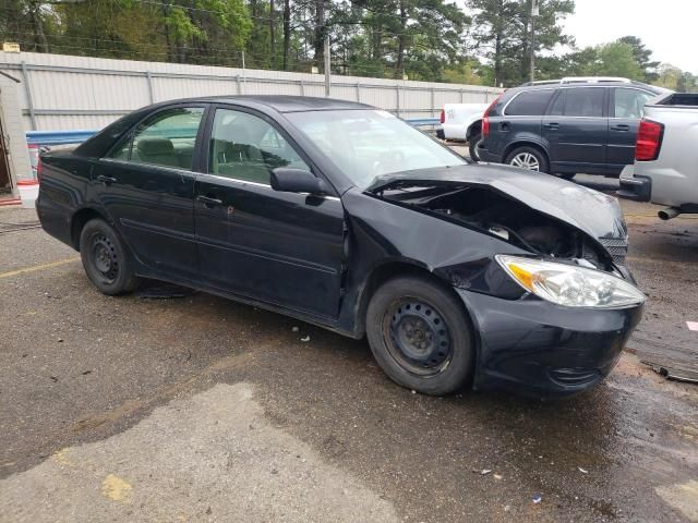 2004 Toyota Camry LE