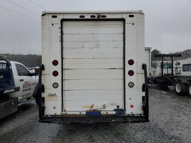 2007 Freightliner Chassis M Line WALK-IN Van