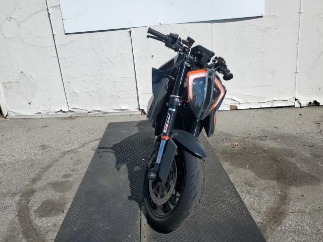 2020 KTM 1290 Super Duke R