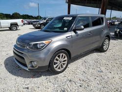 KIA Soul Vehiculos salvage en venta: 2017 KIA Soul +