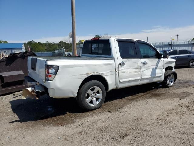 2004 Nissan Titan XE