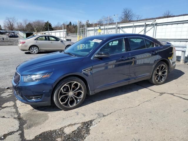 2016 Ford Taurus SHO