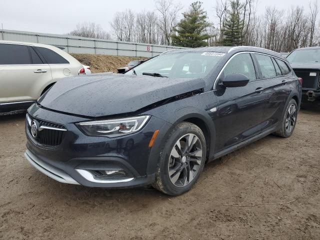 2019 Buick Regal Tourx Essence