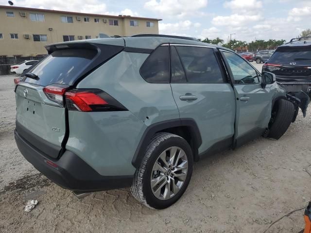 2023 Toyota Rav4 XLE Premium