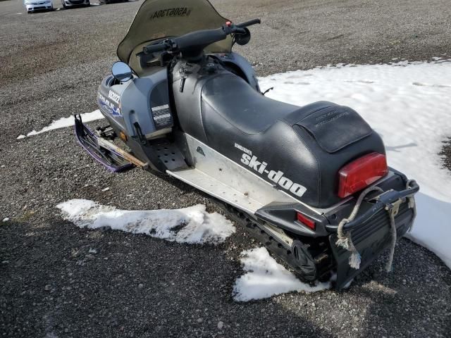 2000 Skidoo Formula MX