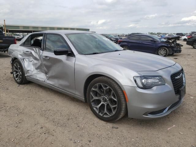 2018 Chrysler 300 Touring