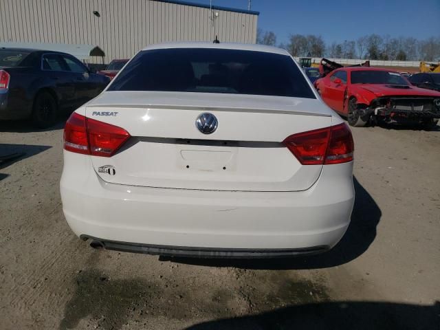 2013 Volkswagen Passat S