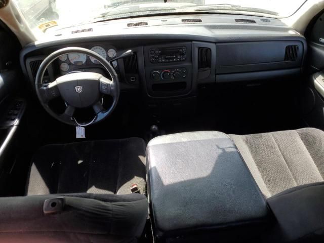 2004 Dodge RAM 1500 ST