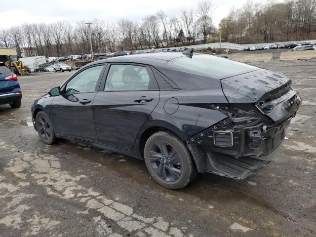 2022 Hyundai Elantra SEL