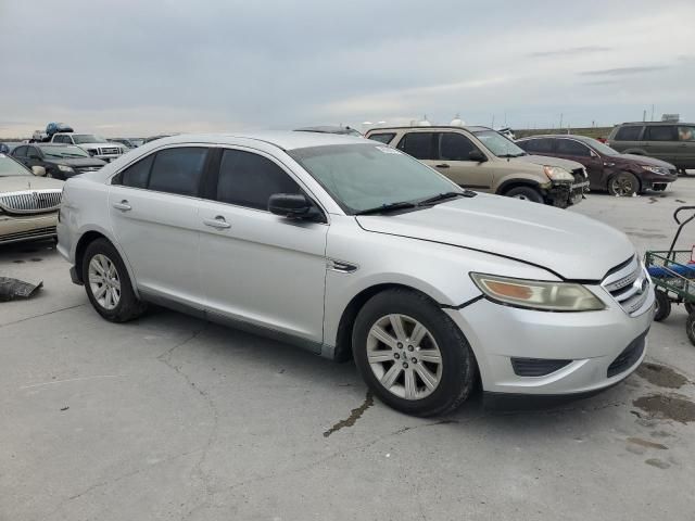 2010 Ford Taurus SE