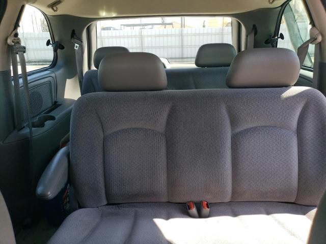 2005 Dodge Caravan SE