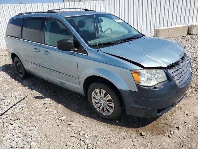 2009 Chrysler Town & Country LX