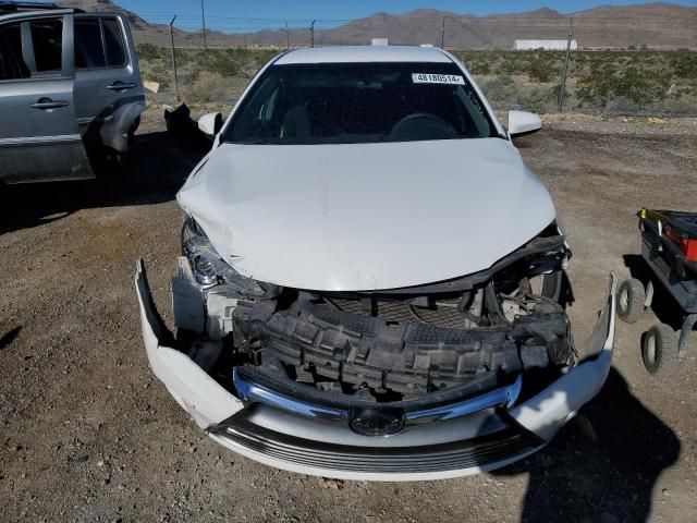 2016 Toyota Camry Hybrid