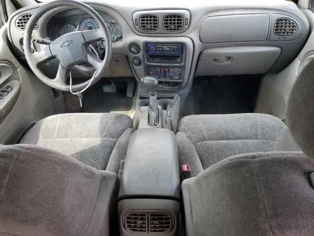 2004 Chevrolet Trailblazer LS