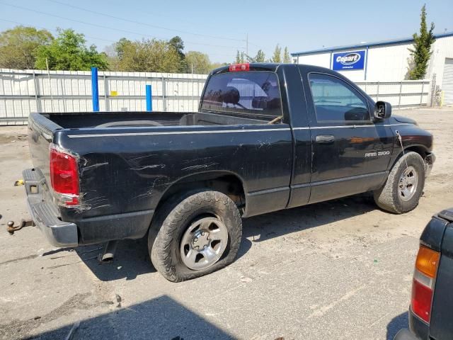 2004 Dodge RAM 1500 ST