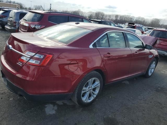 2016 Ford Taurus SEL