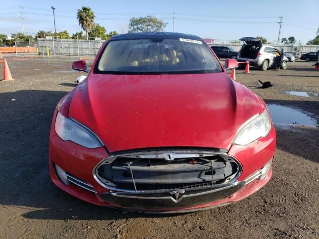 2014 Tesla Model S