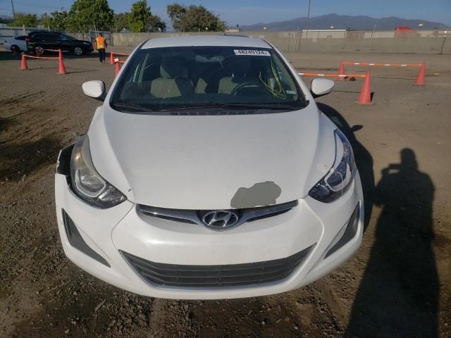 2015 Hyundai Elantra SE