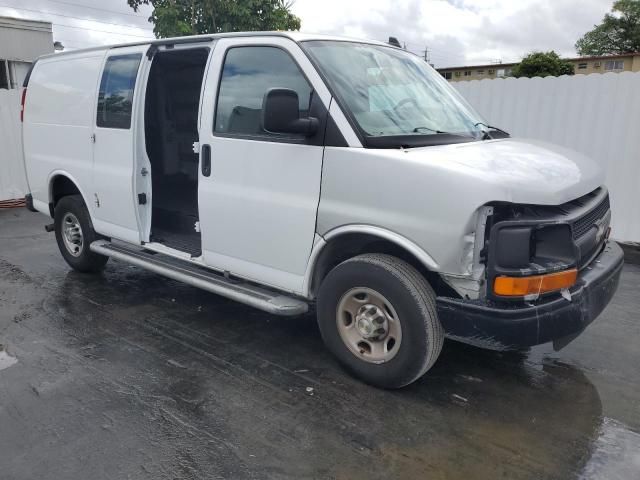 2022 Chevrolet Express G2500