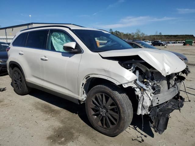 2019 Toyota Highlander SE