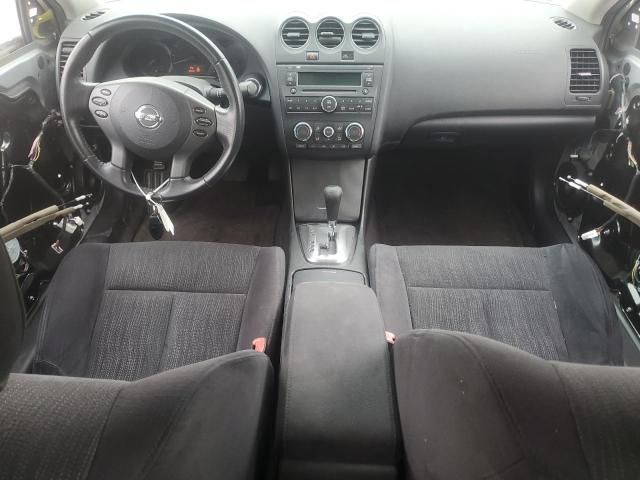 2010 Nissan Altima Base