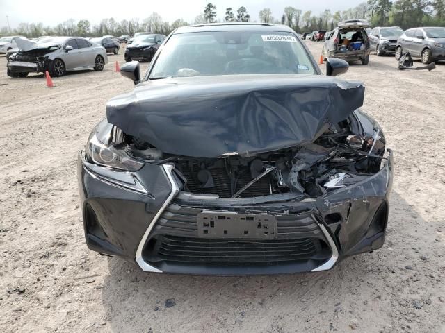 2017 Lexus IS 200T